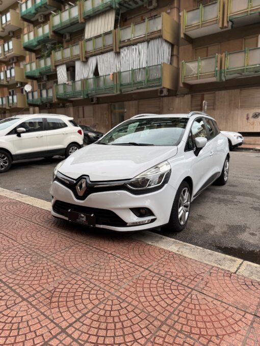 RENAULT CLIO V
